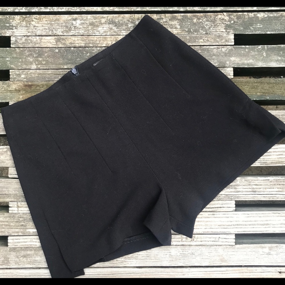 ꕥ SHORT SHORTS ꕥ